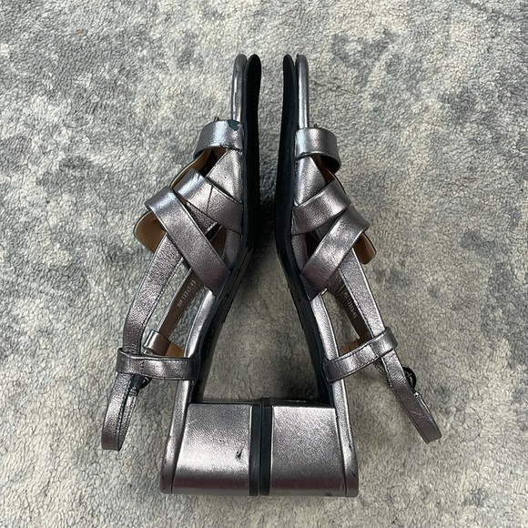 Trotters Luna Slingback Sandals Silver Metallic Woven Straps Block Heel Sz 9 - Picture 8 of 16